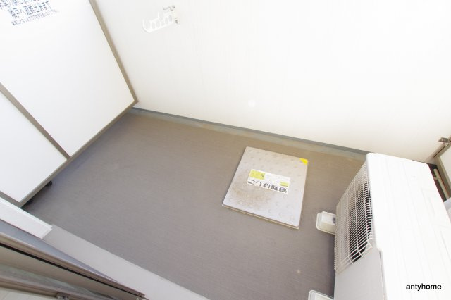 レジディア新大阪　仲介手数料無料のバルコニー