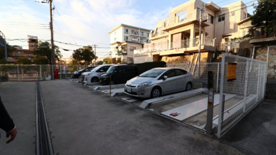 【駐車場】 | ソフィア垂水高丸ハーティースクエア