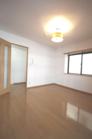 【洋室】 