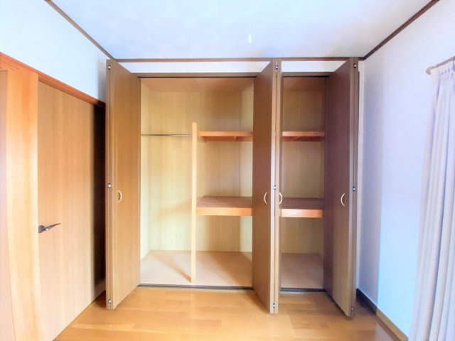 岩滑東町４丁目戸建の収納