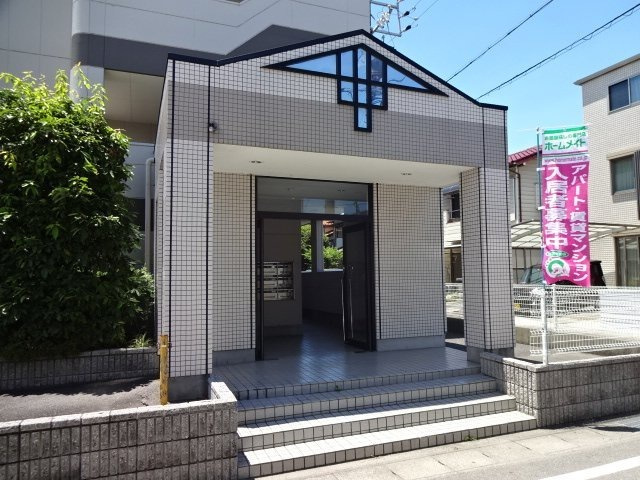 ダイナーズハイツのエントランス|外観写真その他2