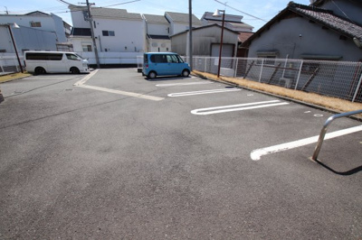 【駐車場】 | イノセントエンジェル
