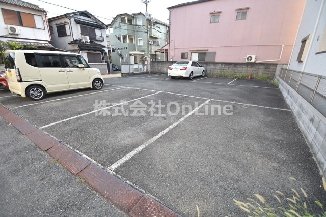 マスダハイツの駐車場