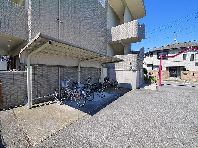 フルーエントⅢのその他共用部分|自転車置き場