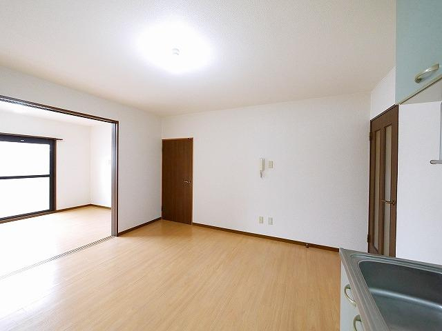 フルーエントⅢの居間・リビング|おしゃれなリビングです