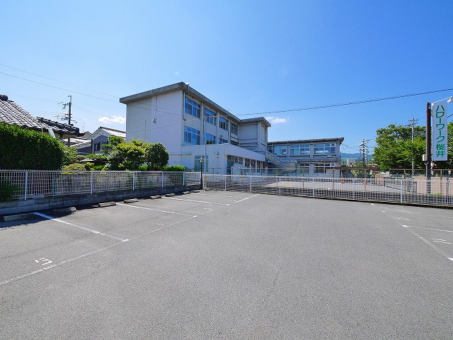 フルーエントⅢの駐車場|駐車場があります