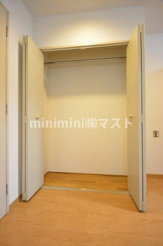 Y`s朝潮橋駅前の収納