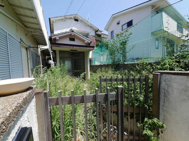 朝霧南町3丁目戸建の外観
