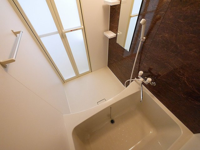 メゾンならまちの浴室|お風呂で日々の疲れを落としましょう