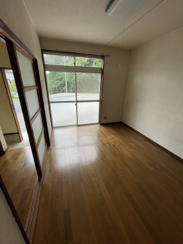 ハイツ丸雄の居間・リビング