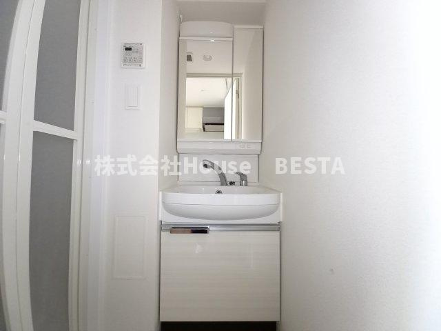 プレサンス神戸キュリオの独立洗面台