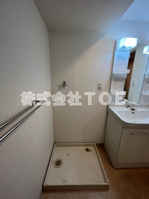 【その他】 | ミール千歳烏山 | 洗濯機置場※クリーニング中の写真