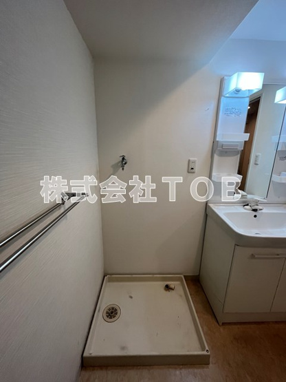 【その他】 | ミール千歳烏山 | 洗濯機置場※クリーニング中の写真