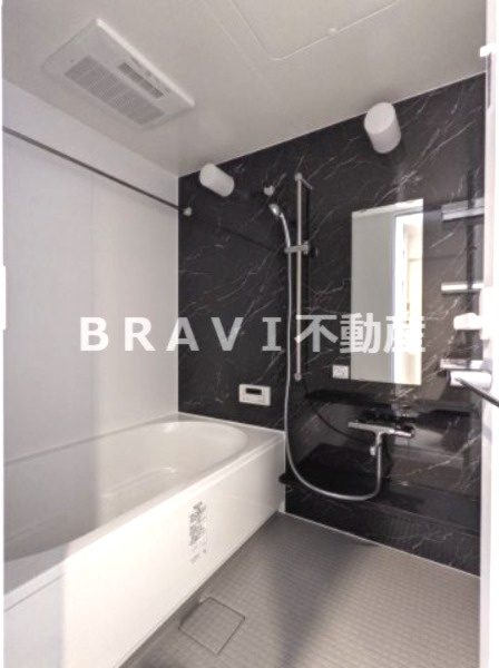 セファ上本町 BRAVI不動産の浴室|【セファ上本町】高級感のある浴室