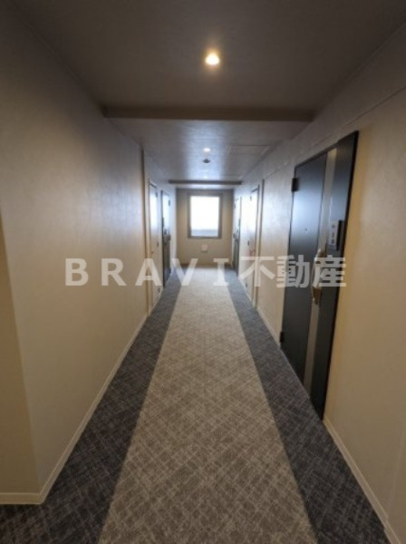 セファ上本町 BRAVI不動産の内装|【セファ上本町】内廊下で雨の日でも安心です