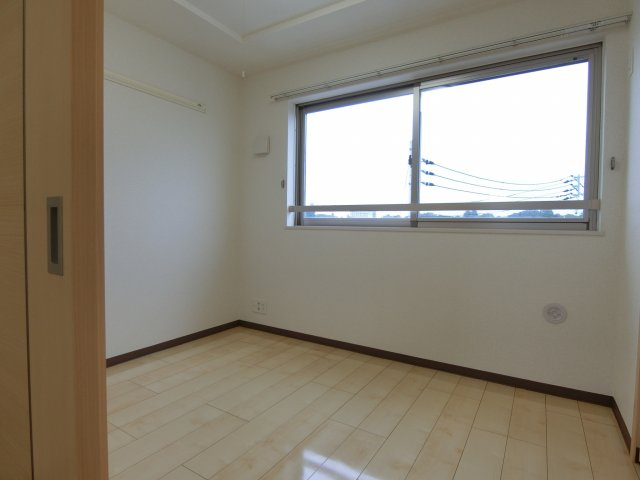 【寝室】 | サーラ　グラシオーザ | 別室参考写真