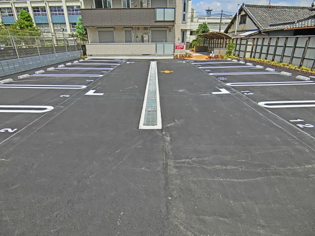 タンカルムニータ の駐車場
