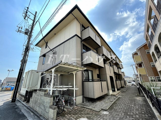 ハイカムールＳＴ・ユアサの外観