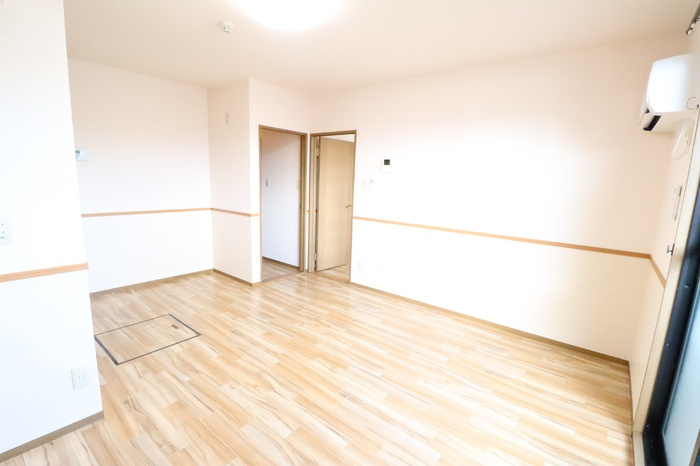 ハイカムールＳＴ・ユアサの居間・リビング|リビング