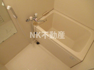 【浴室】 | サンハイツ大和Ⅰ（若江岩田賃貸） | 落ち着いた空間のお風呂です