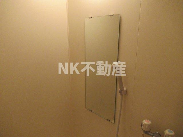  | サンハイツ大和Ⅰ（若江岩田賃貸） | お風呂に鏡があります
