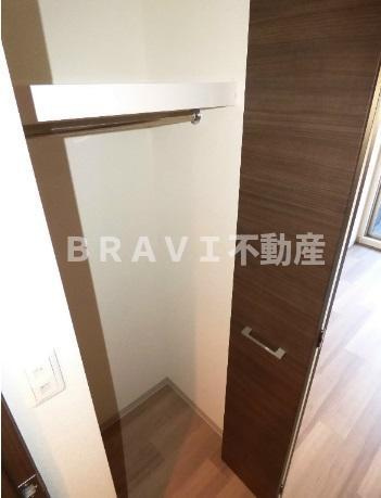 プレサンス京町堀ノース　BRAVI不動産の収納|【プレサンス京町堀ノース】ちょっとした収納スペースも充実しています