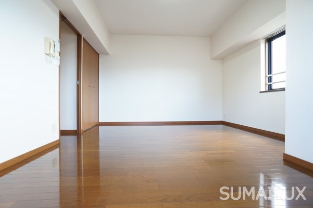 熊本市中央区坪井１丁目の賃貸マンションの洋室