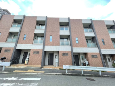 【外観】 | 豊中市東泉丘1丁目テラスハウス