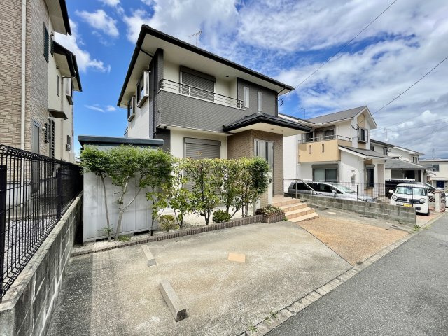 月隈2丁目戸建の駐車場