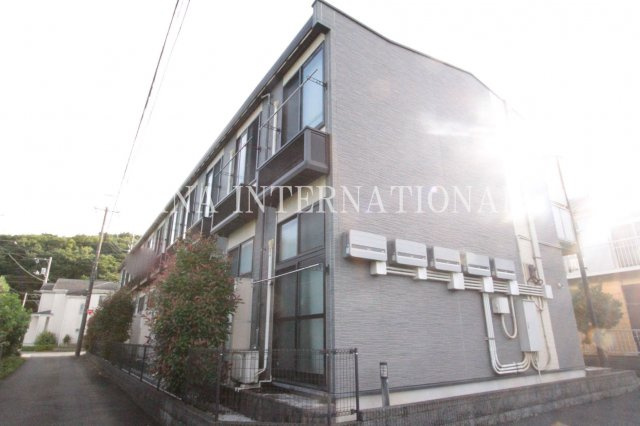 レオパレスかたくりの外観