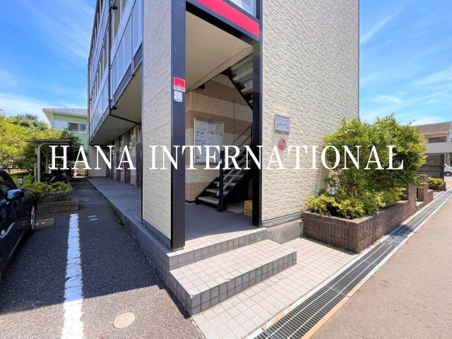 ヒルズのエントランス