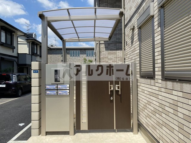 グランドソレーユ東山本Ⅴのエントランス