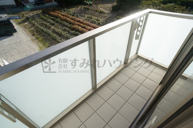 BELLE CE DOMANI　宝塚1番館のバルコニー