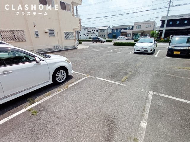 パレス内藤　　刈谷市近郊の賃貸ならクラスホーム刈谷店の駐車場