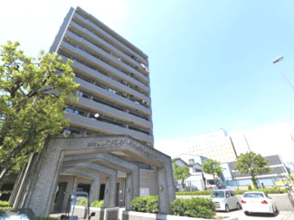 【外観】 | 総戸数３９戸、平成８年２月築、管理人は日勤勤務につき管理体制良好です♪