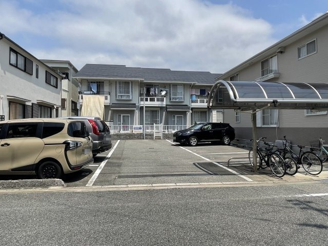 細谷モータープール5号　86番地　エレガンティクライフ芦屋Ⅱ横  芦屋市浜町の外観