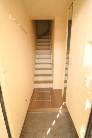 プレッソ本鵠沼の玄関