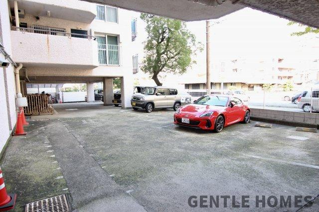 藤和城西コーポの駐車場