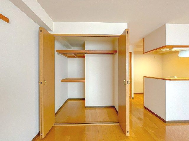 アスティオンYの収納|収納のためのスペースです
※内装が若干異なる場合がございます