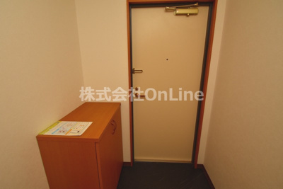 【玄関】 | リュミエールイースト