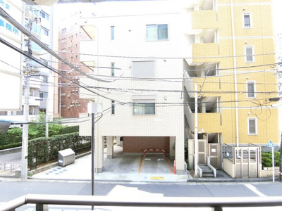 【展望】 | 台町レジデンス | バルコニーからの眺望です♪2階にあるので人目が気にならないのが嬉しいですよね☆