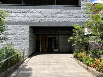 【エントランス】 | エスキュートキョウマチボリ