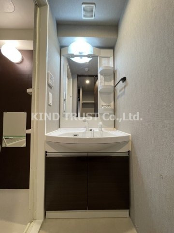 LIHITの独立洗面台|独立洗面台あり、毎朝おしゃれに忙しい女性の方におすすめです