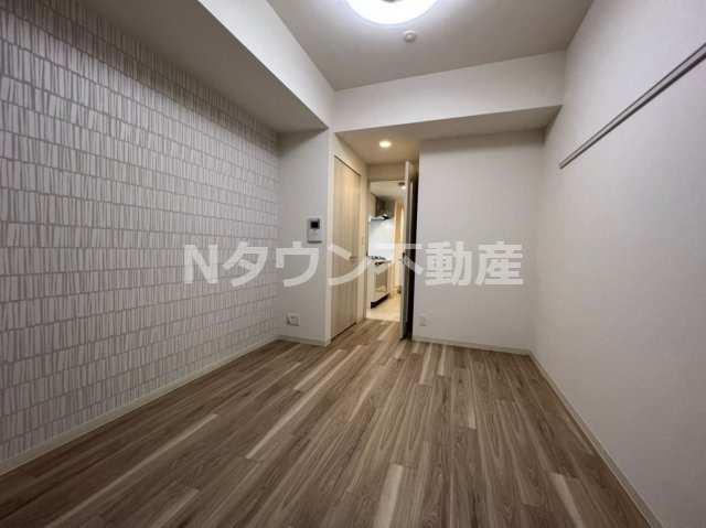 【寝室】 | プレサンス広小路通葵 | 開放的な寝室です