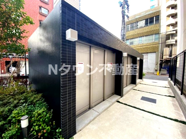 【その他共用部分】 | プレサンス広小路通葵 | 敷地内ごみ捨て場です。