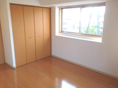 【洋室】 | サウスクレスト・ヨシエイ