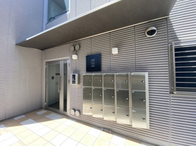 【エントランス】 | フィユフラッツ長興寺