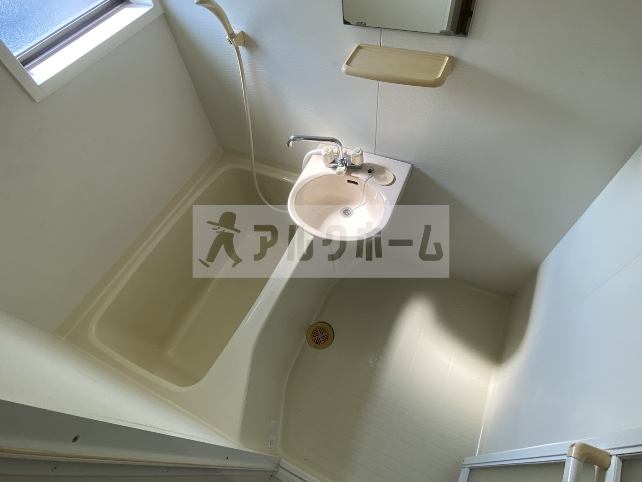 ラフィーネ吉井の浴室