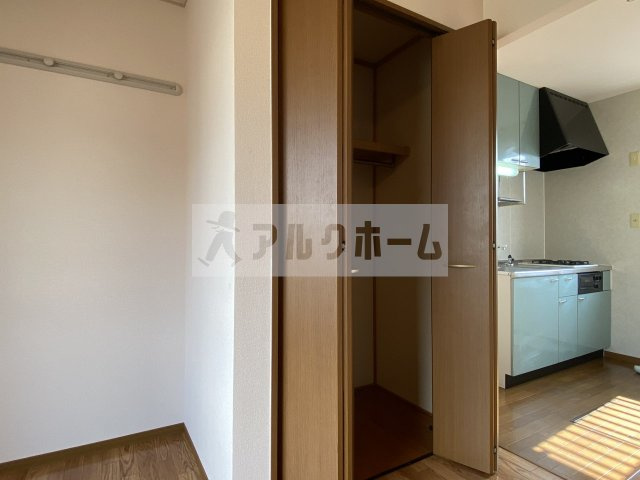 ラフィーネ吉井の収納