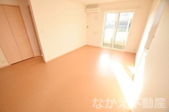 【居間・リビング】 | ゆったりとした居間です